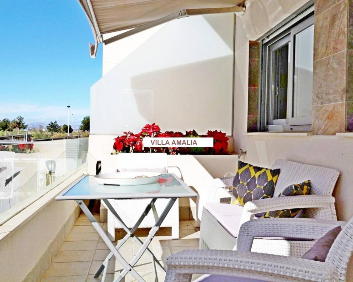Beach Apartment Amalia Torrevieja Eksteriør bilde